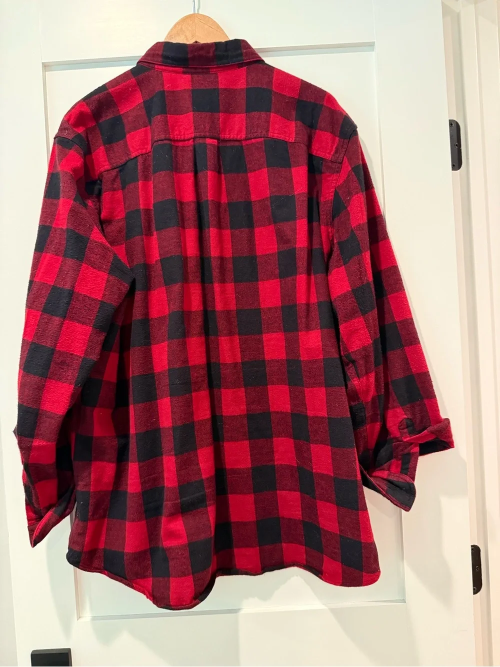 L.L. Bean Red and Black Buffalo Plaid Button-Down Flannel Shirt - XL